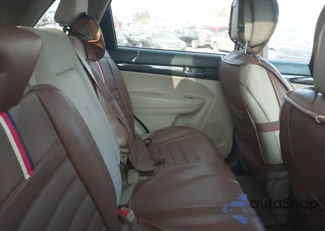 2011 Kia Sorento Lx V6 from USA, damaged, VIN 5XYKT4A23BG177047